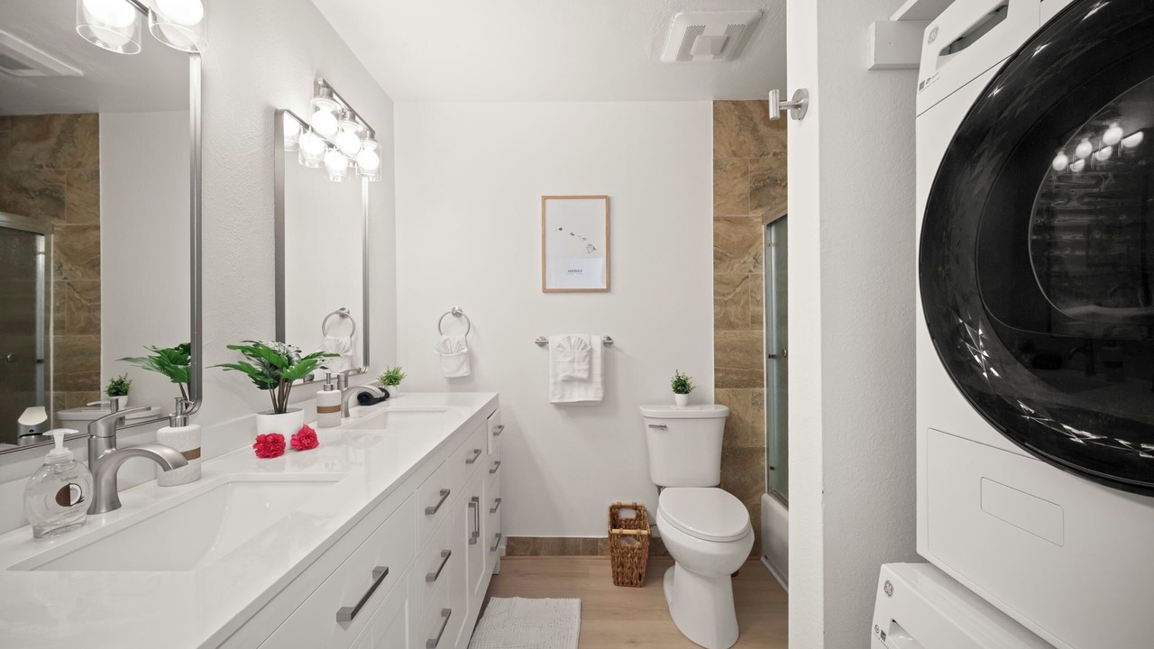 Photo of Bathroom in Nawiliwili