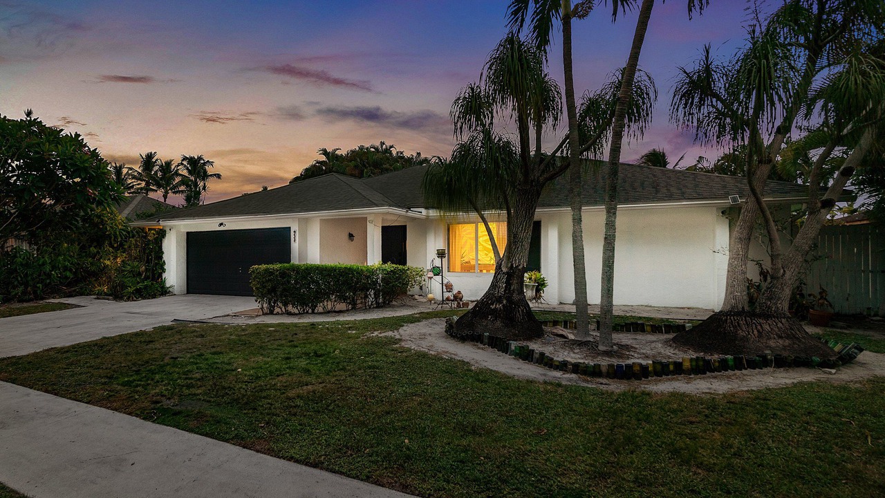 Photo of Outdoor in West Palm Beach