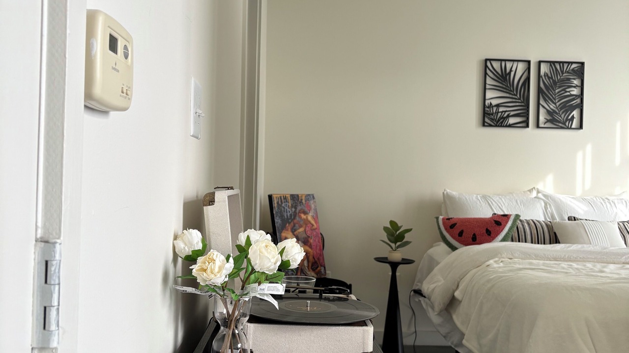 Photo of Bedroom in Westside