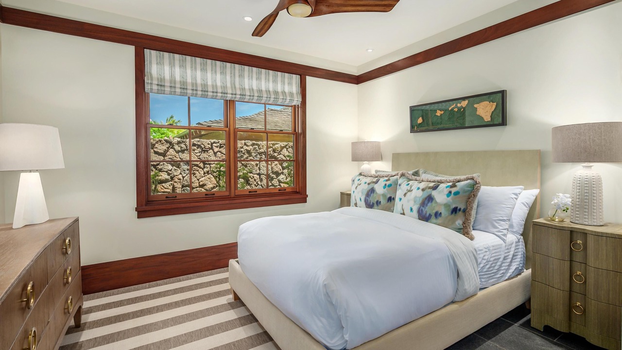 Photo of Bedroom in Poipu