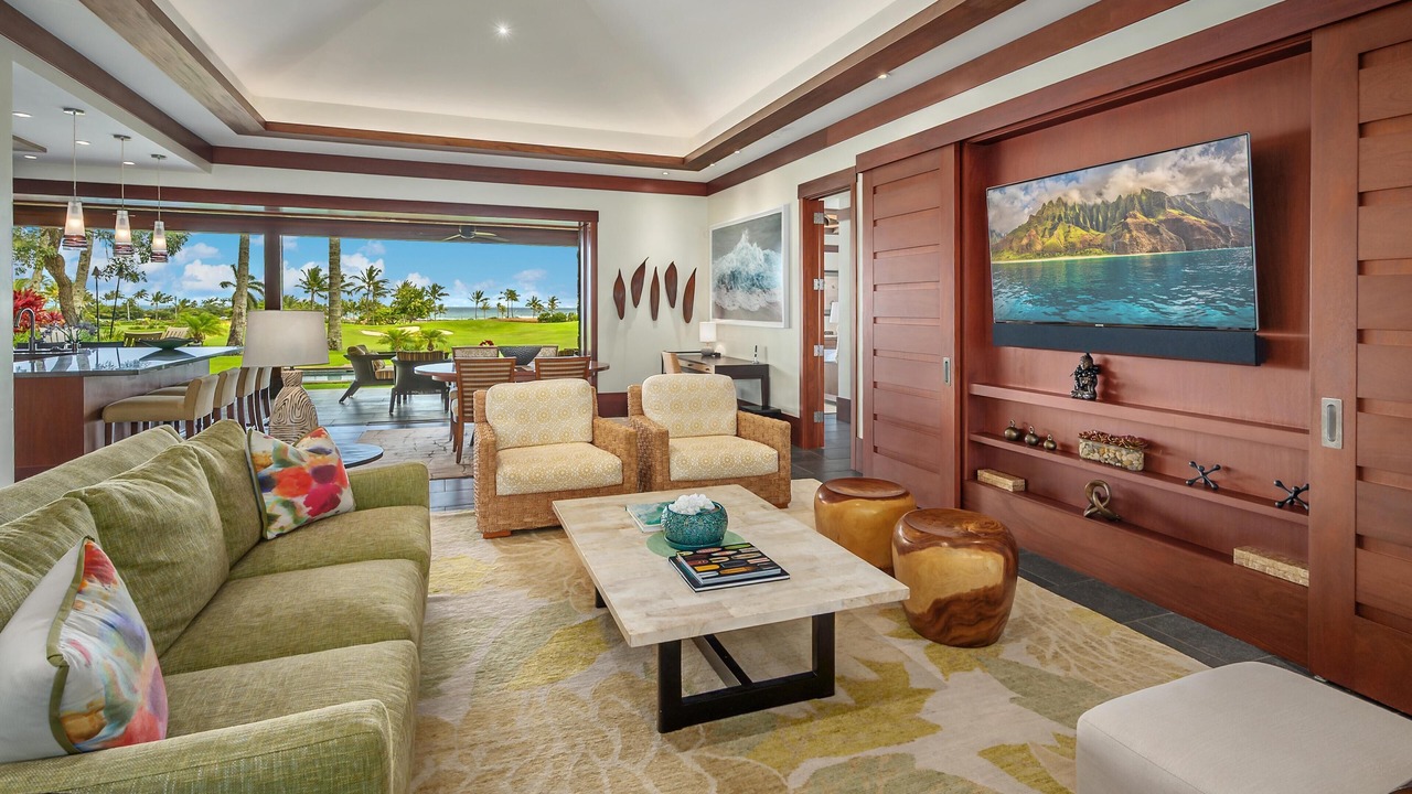 Photo of Livingroom in Poipu