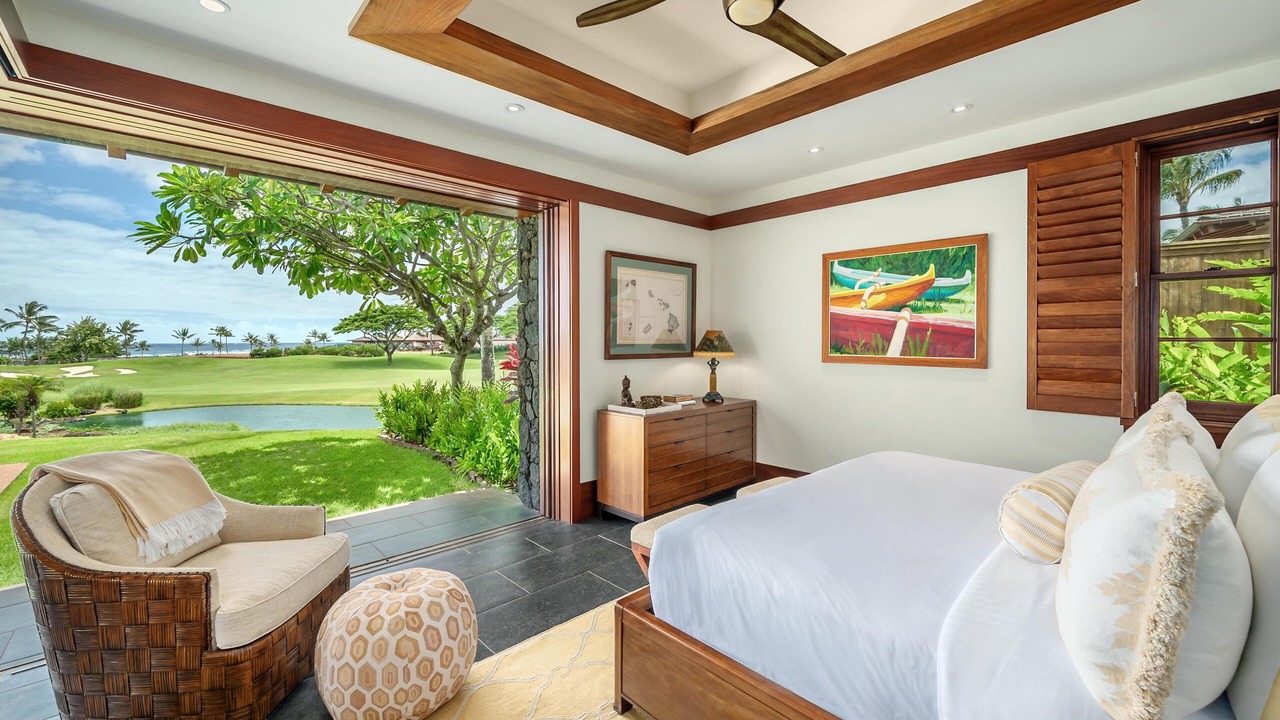 Photo of Bedroom in Poipu