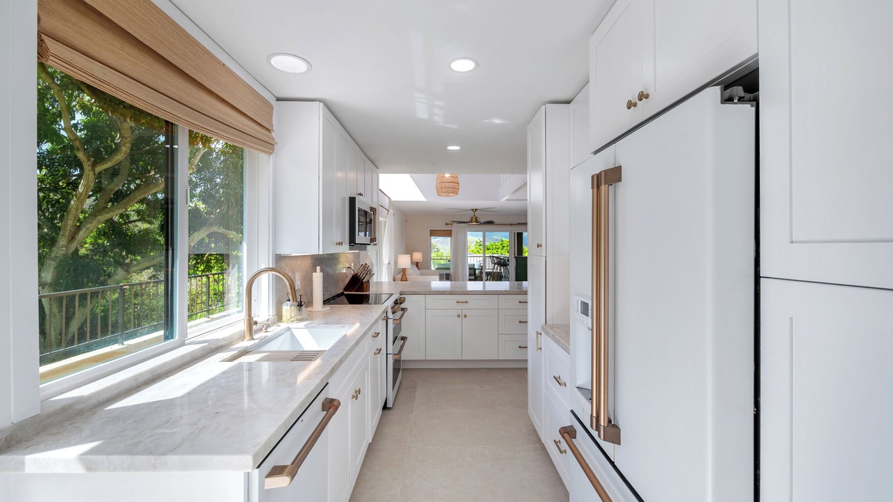 Photo of Kitchen in Lanikai