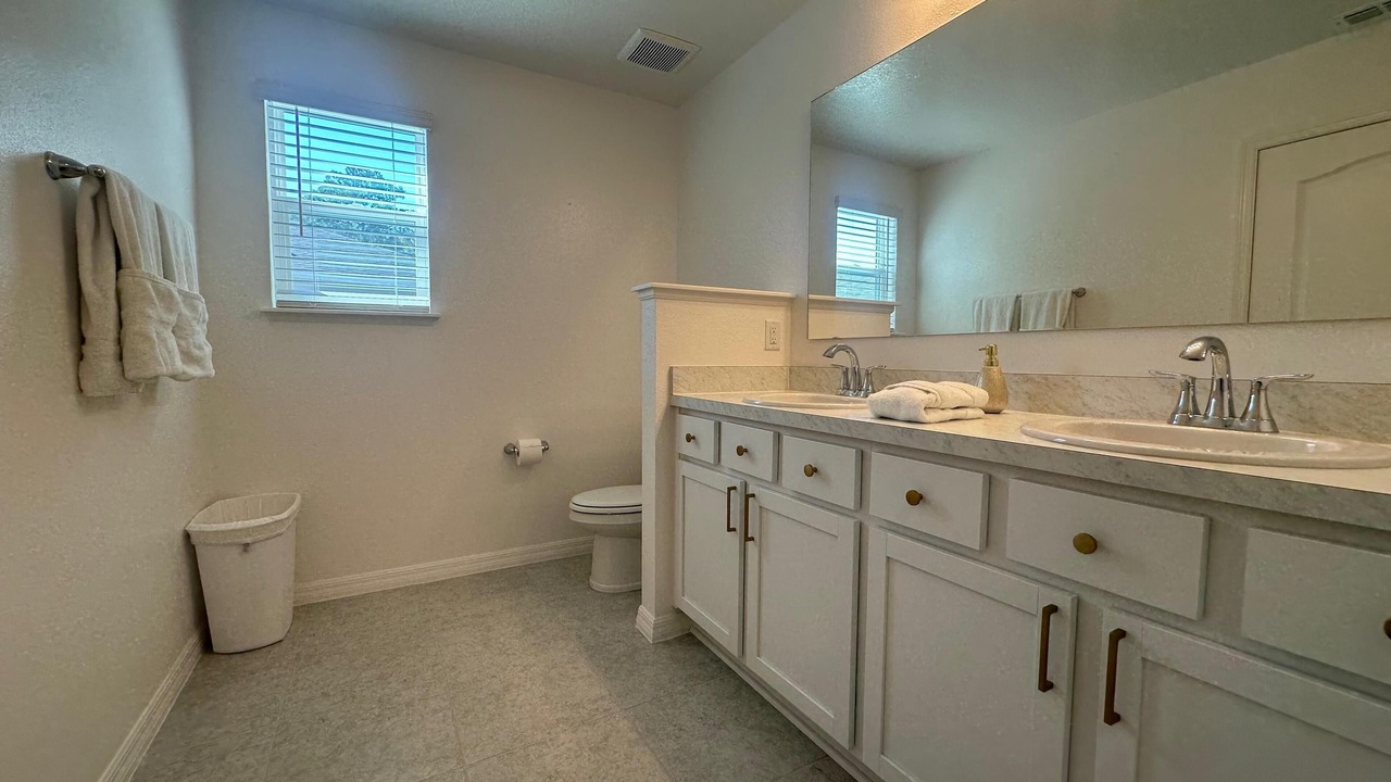 Photo of Bathroom in Northside