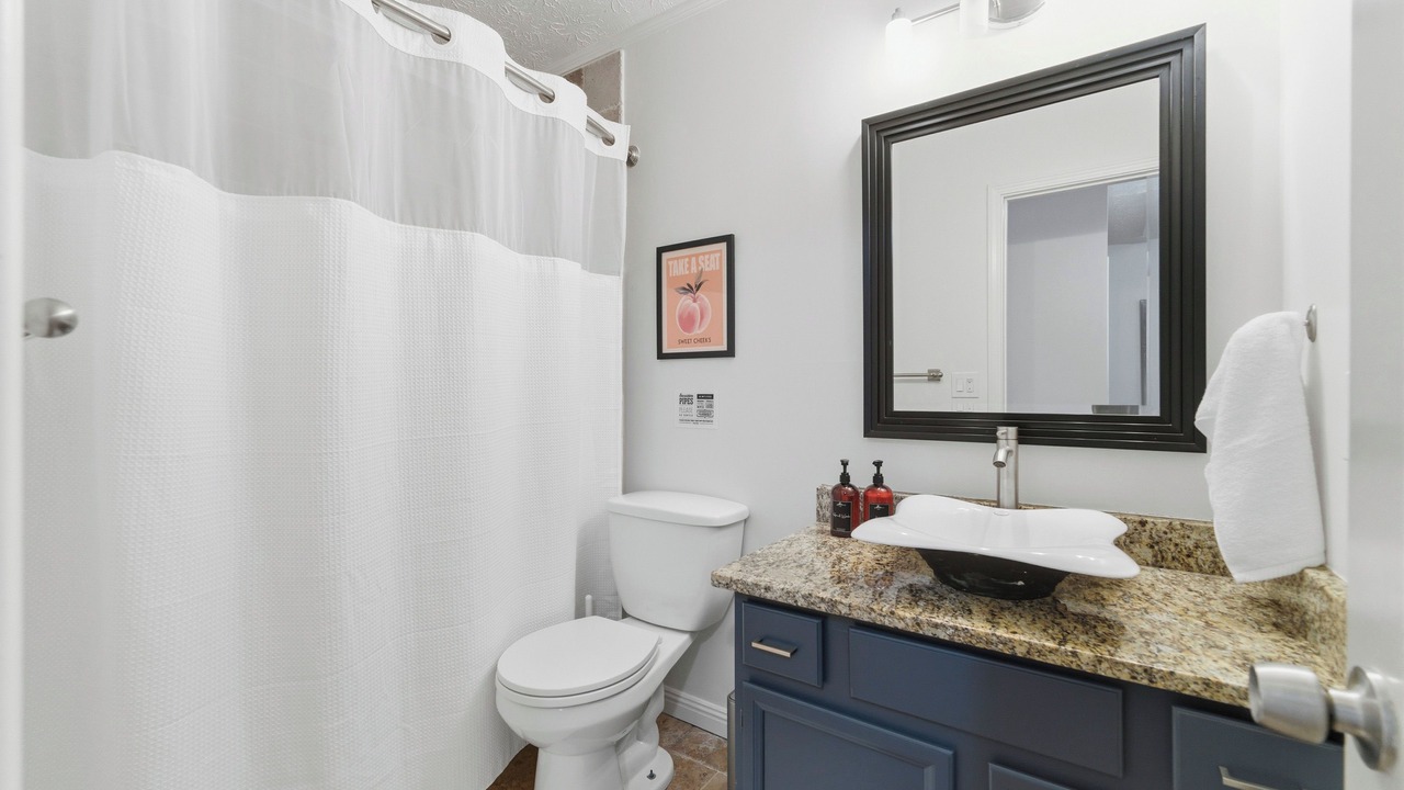 Photo of Bathroom in Mableton