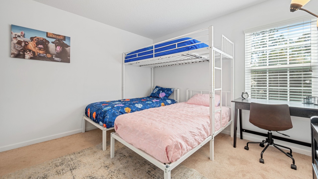 Photo of Bedroom in Hinesville