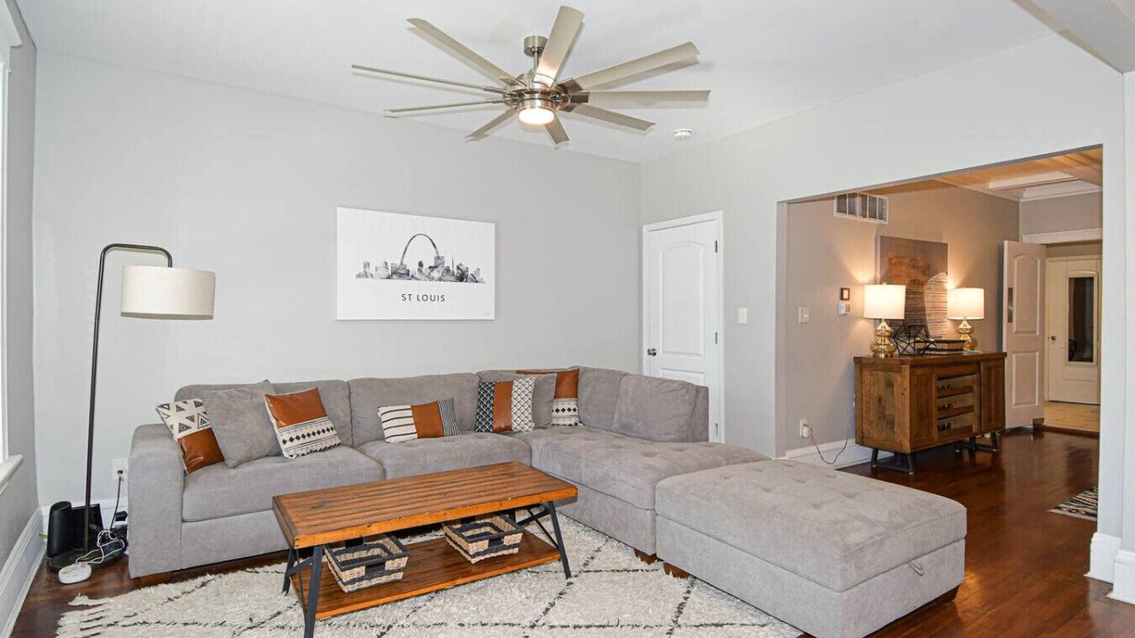 Photo of Livingroom in Shaw