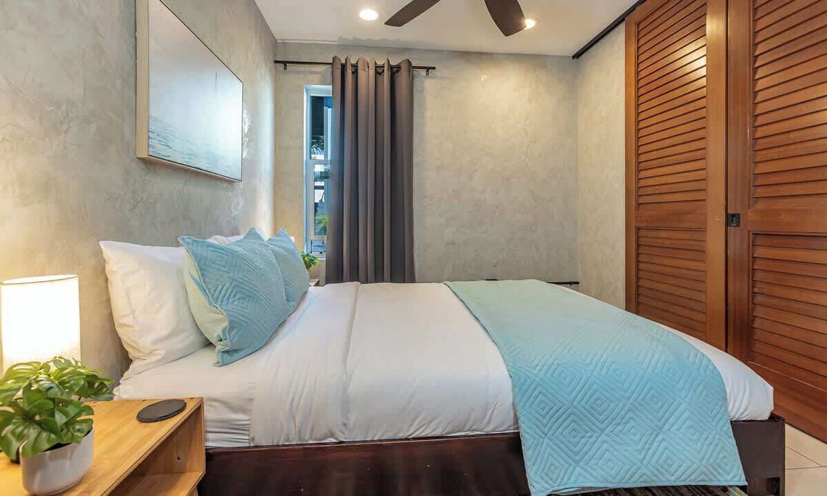 Photo of Bedroom in Wailuku