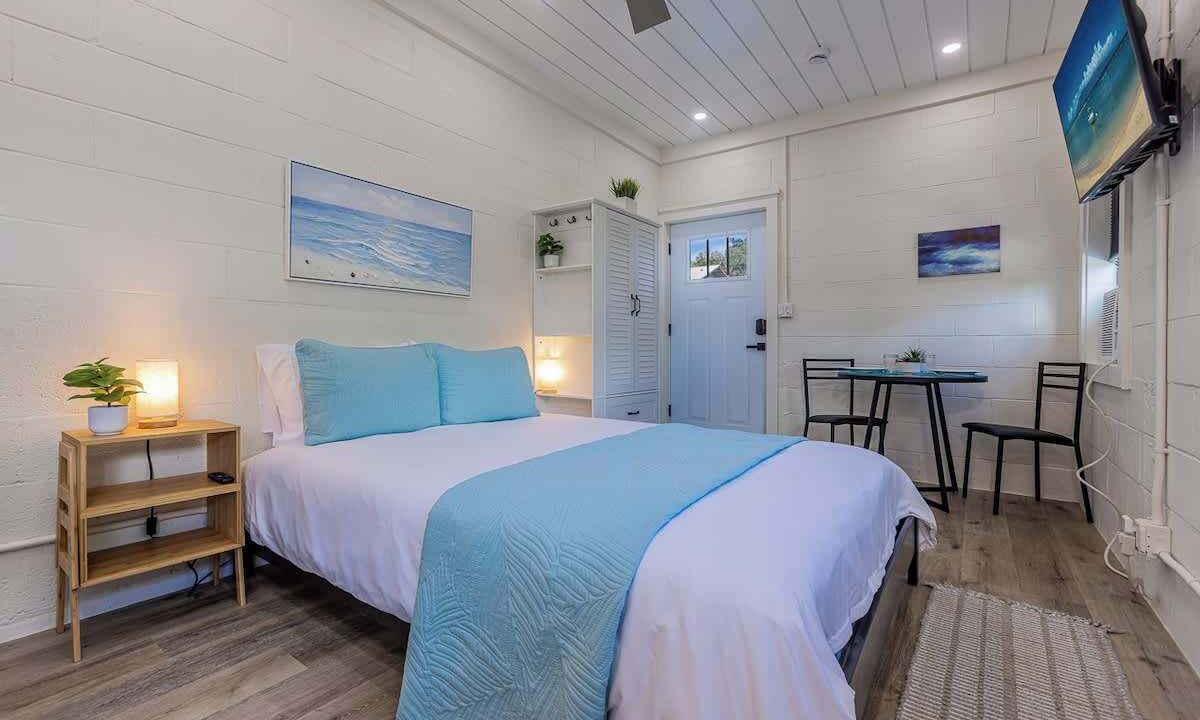 Photo of Bedroom in Wailuku