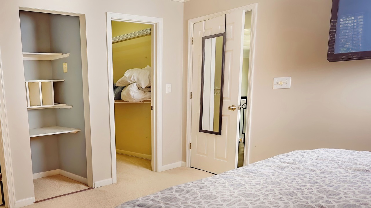 Photo of Bedroom in Alpharetta