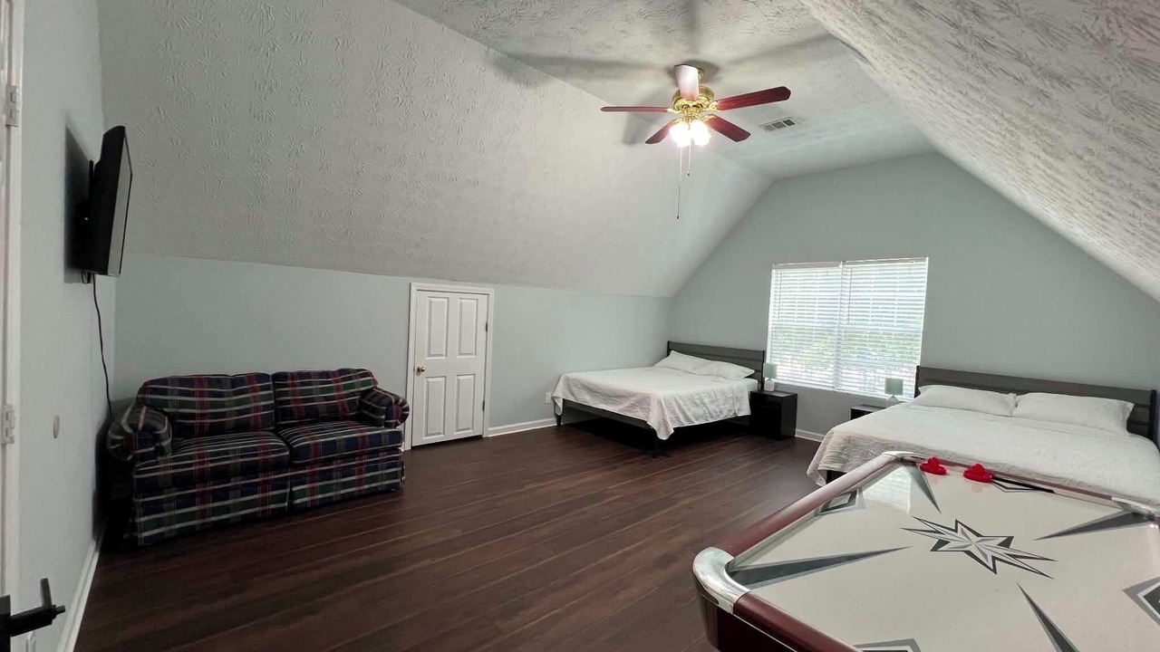 Photo of Bedroom in Grayson