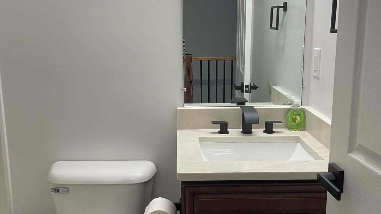 Photo of Bathroom in Grayson
