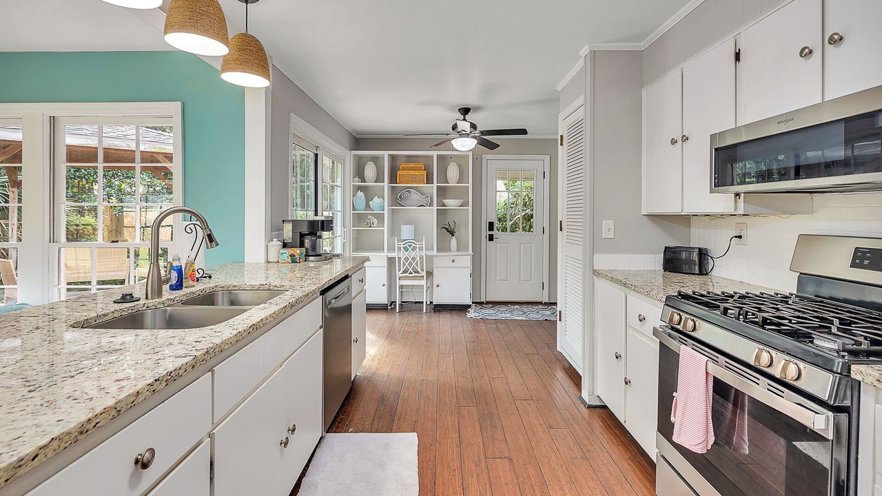 Photo of Kitchen in Saint Simons Heights