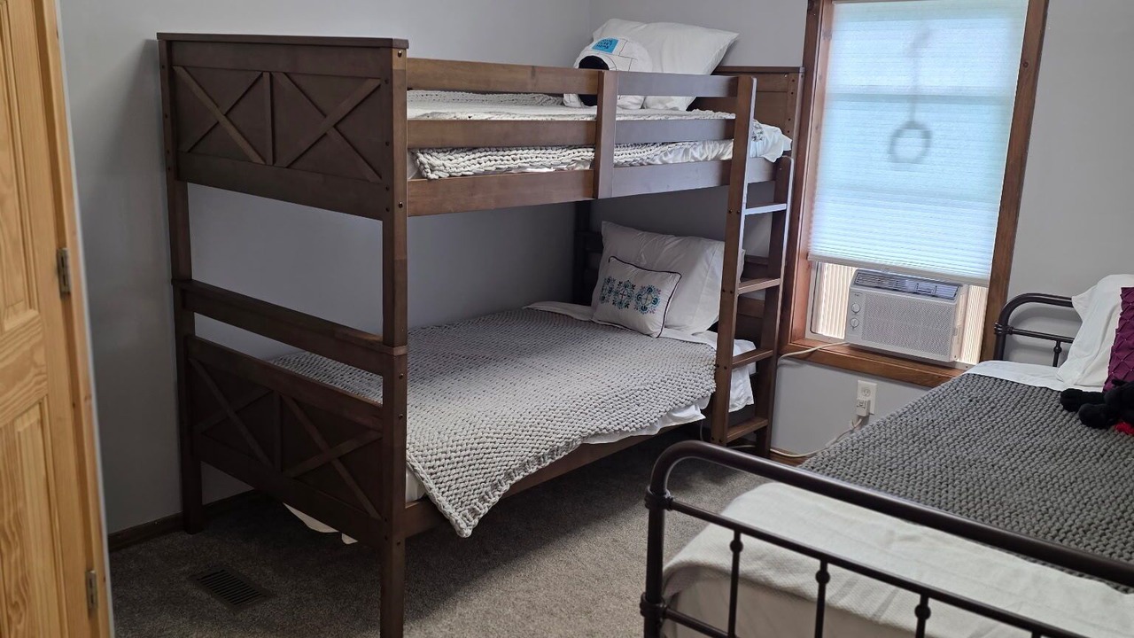 Photo of Bedroom in Mayfield