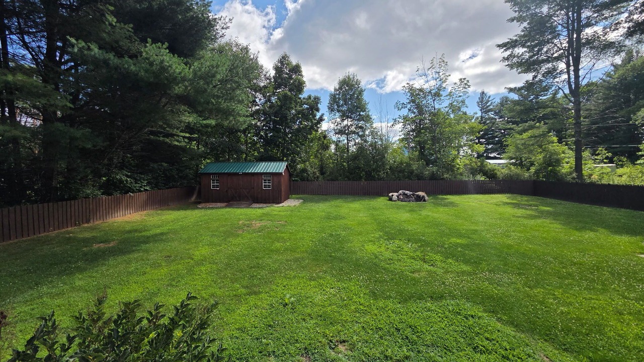 Photo of Outdoor in Mayfield