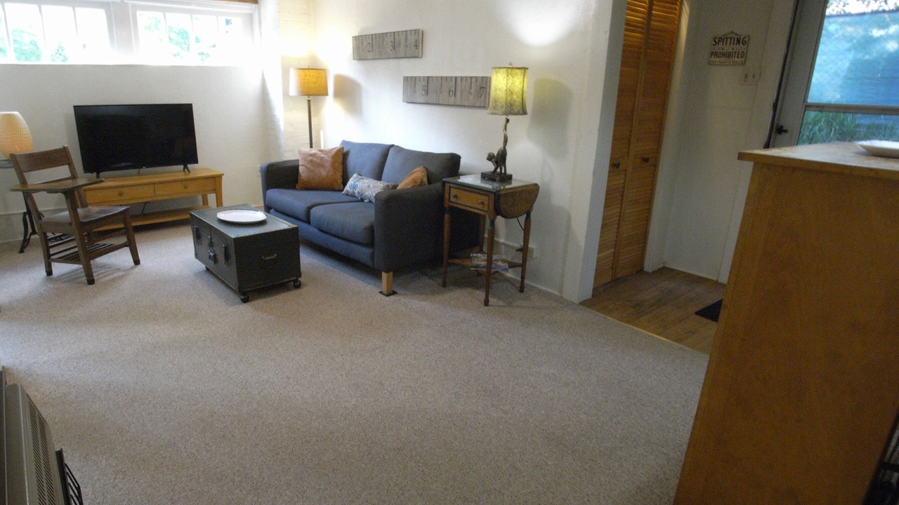Photo of Livingroom in Virginia Highland