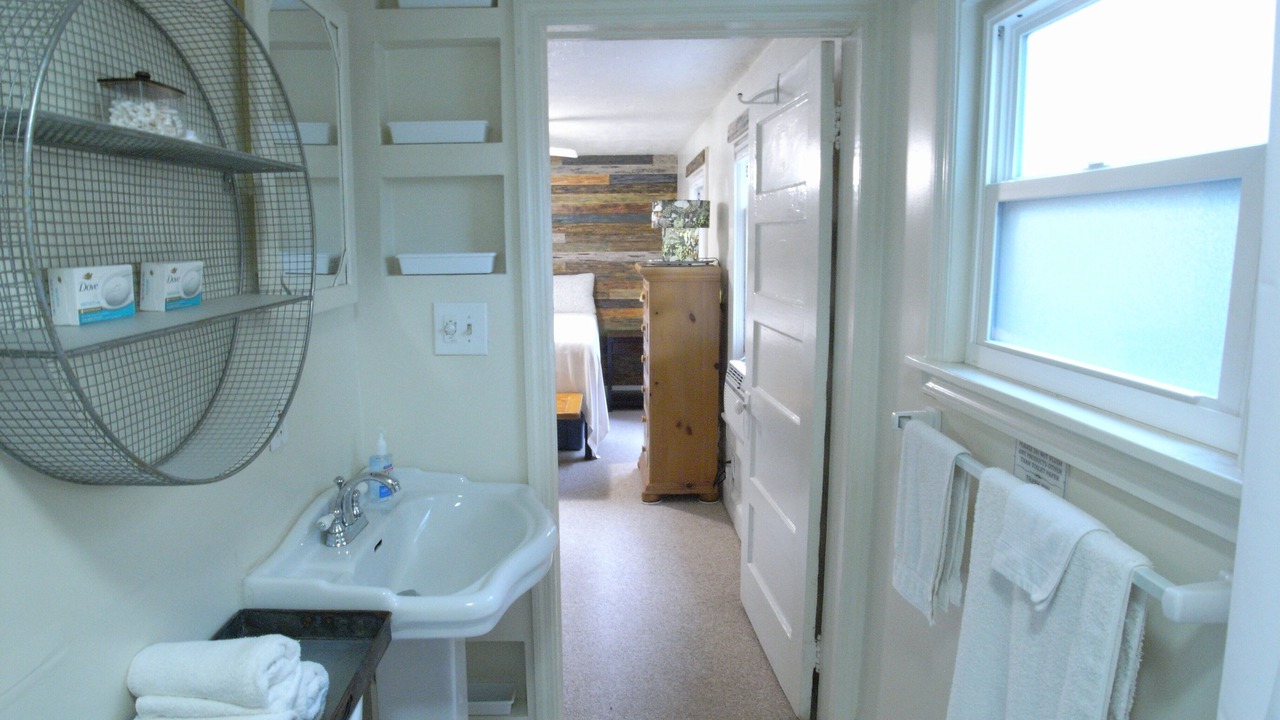 Photo of Bathroom in Virginia Highland
