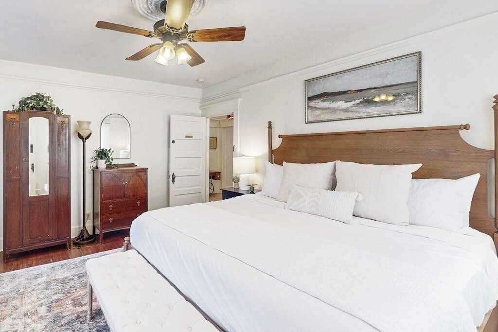 Photo of Bedroom in East Beach