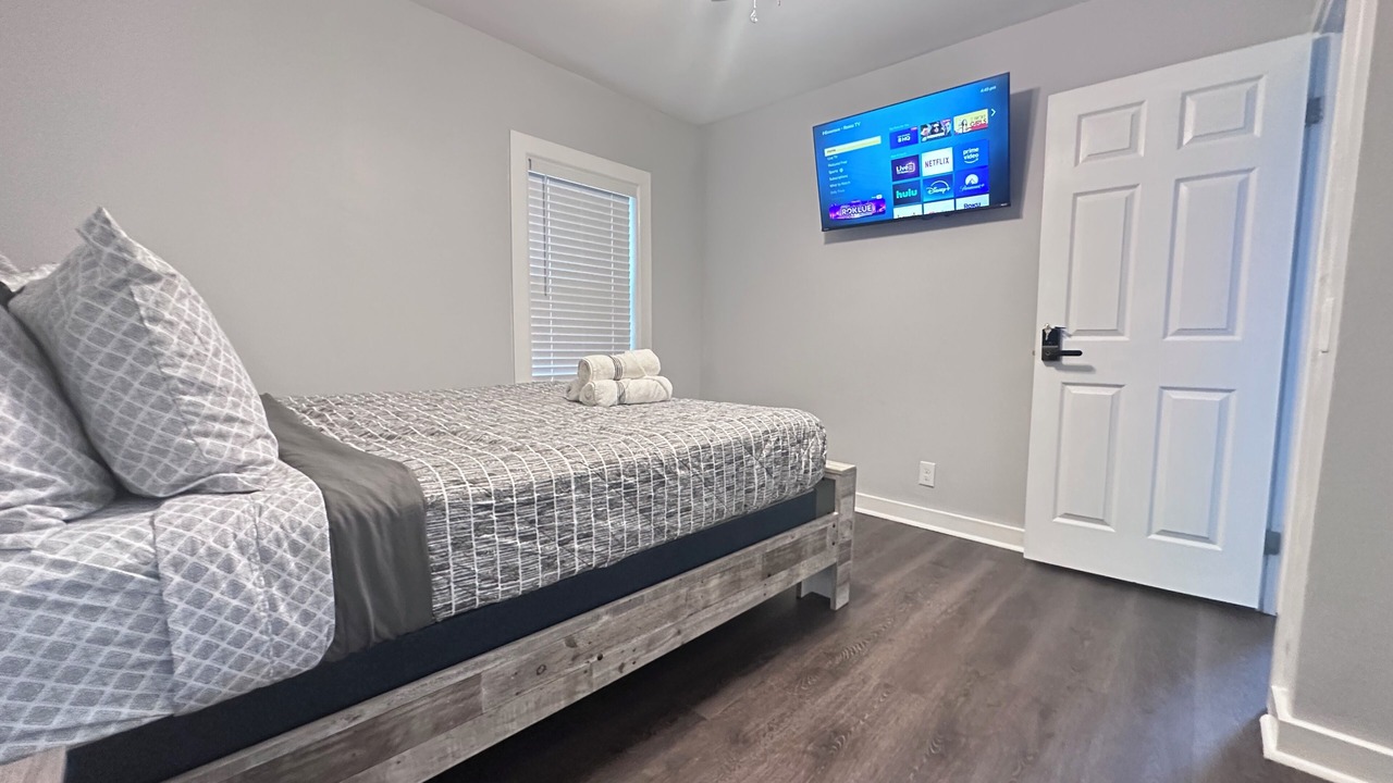 Photo of Bedroom in Grayson