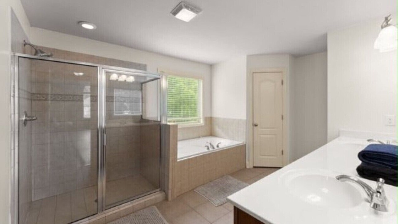 Photo of Bathroom in Loganville