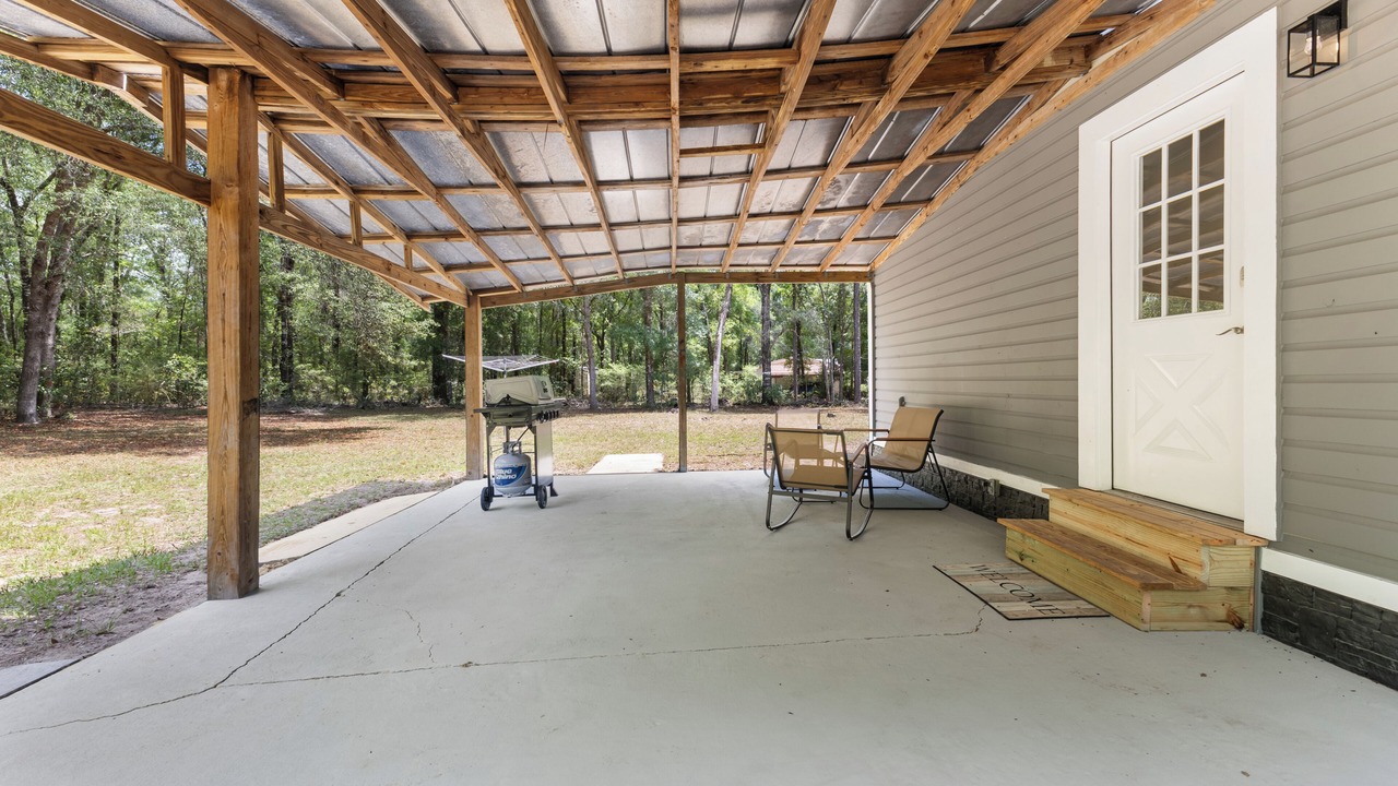 Photo of Patio Balcony in Fort White