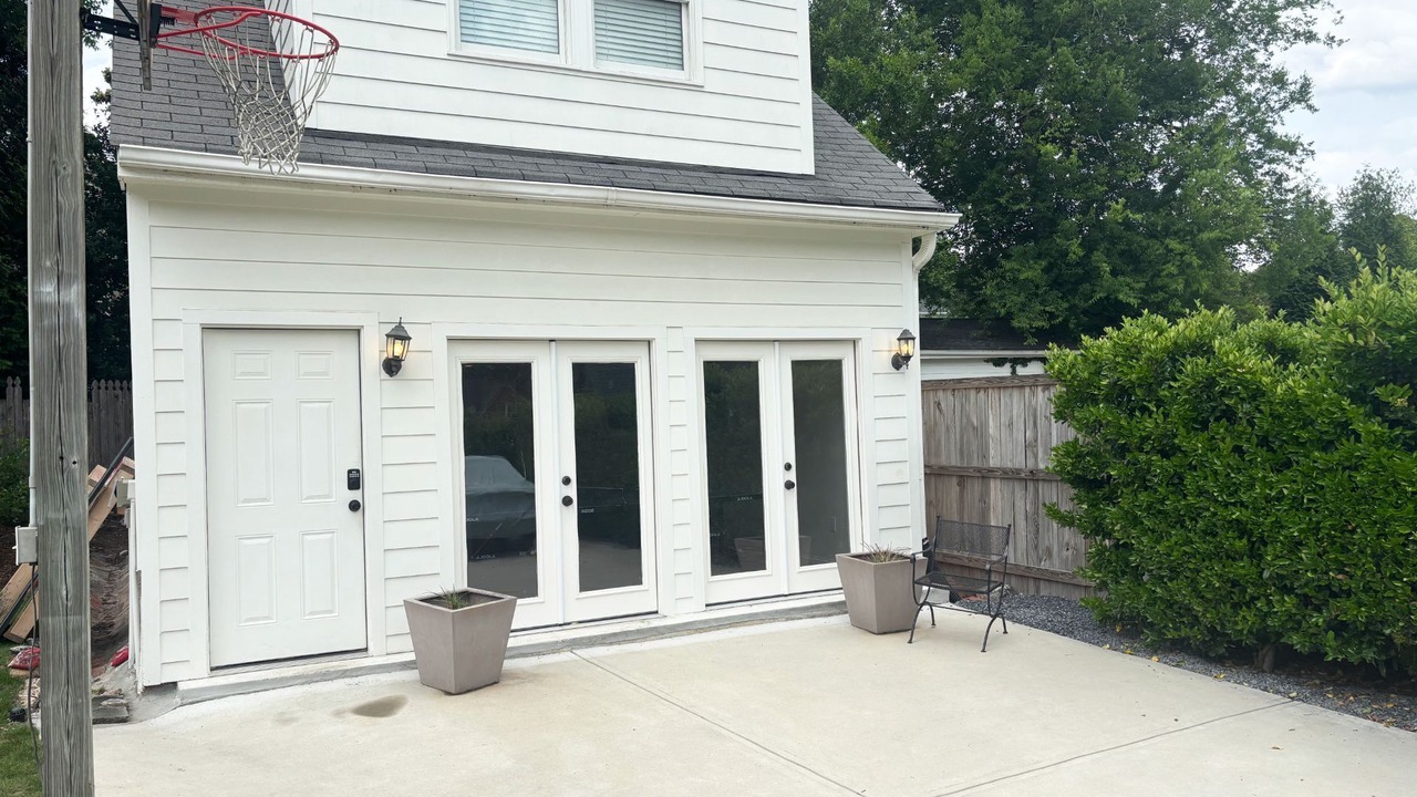 Photo of Outdoor in Garden Hills