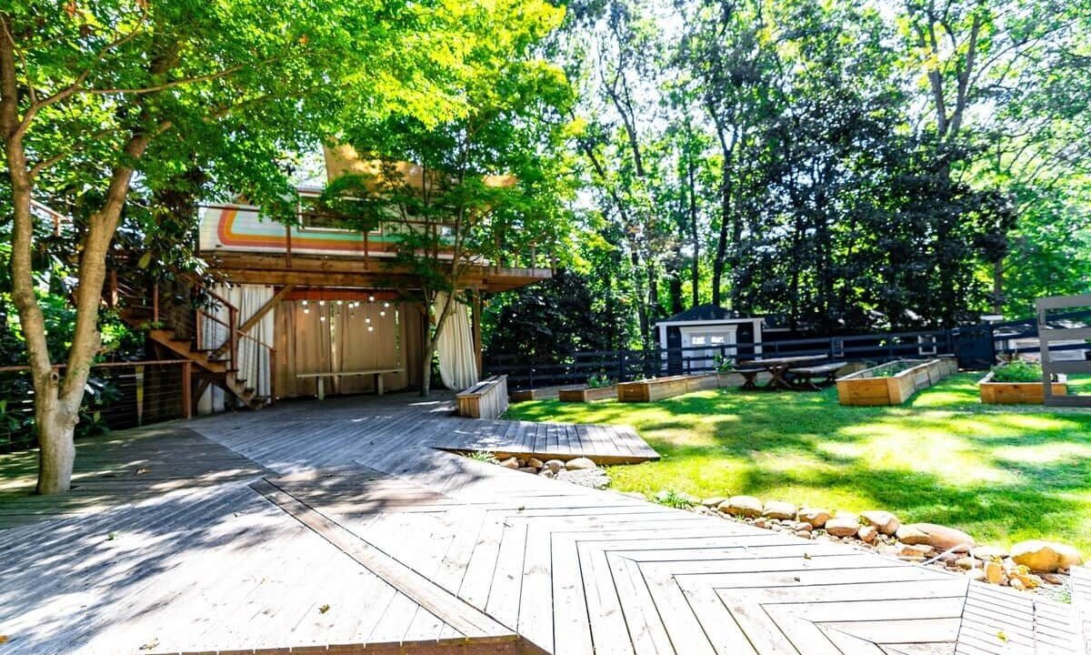 Photo of Outdoor in East Point