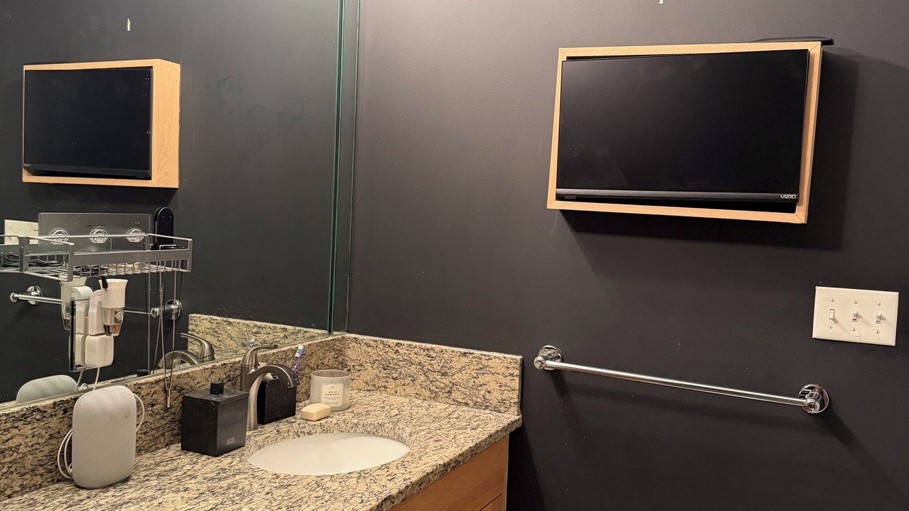 Photo of Bathroom in South Downtown