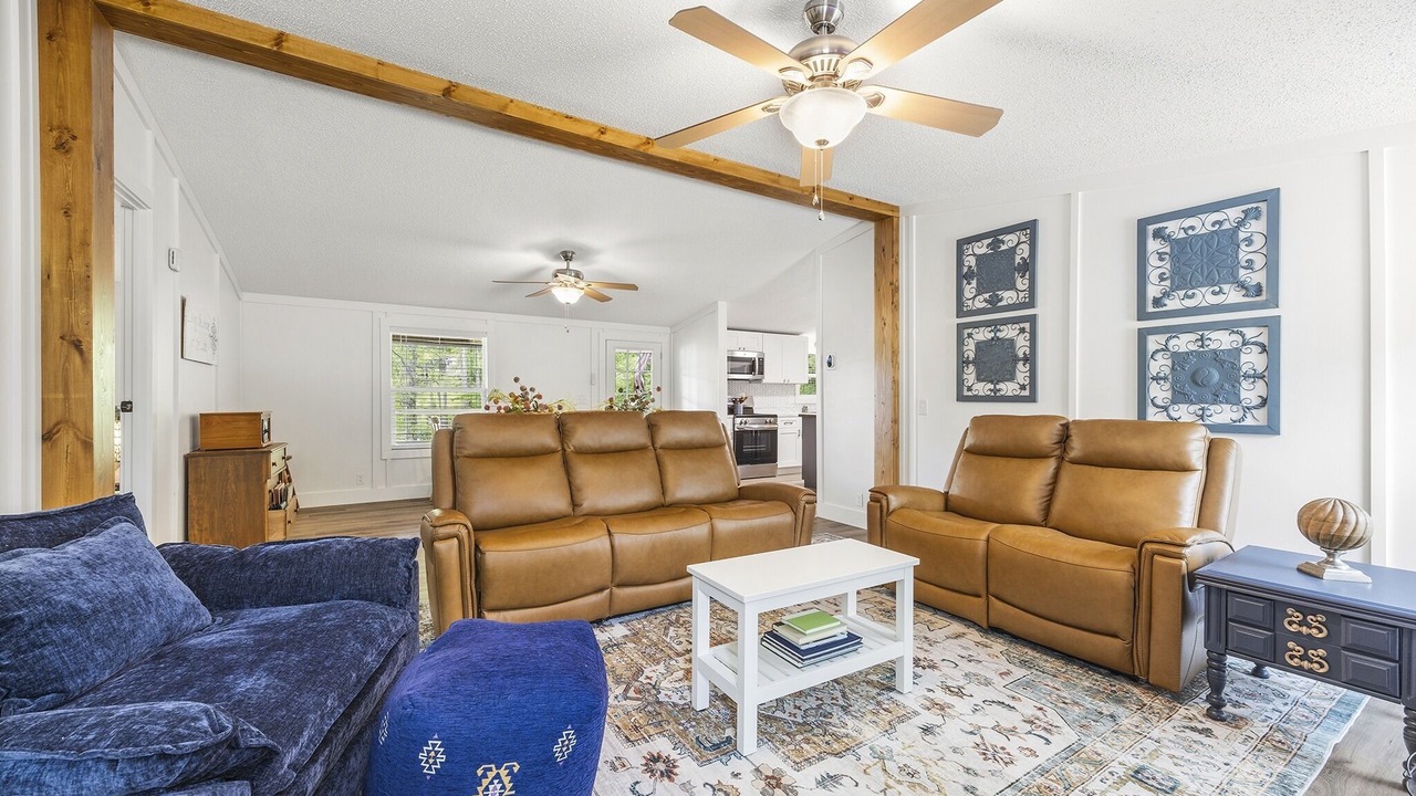 Photo of Livingroom in Milledgeville