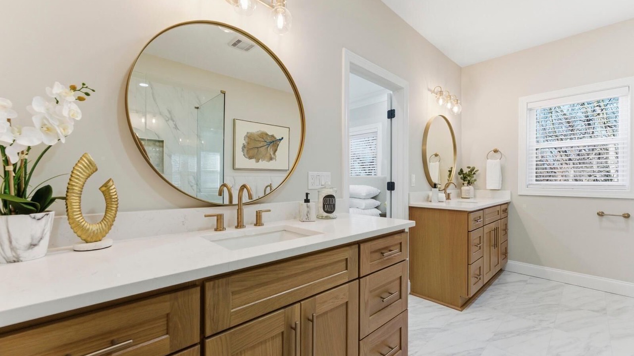 Photo of Bathroom in Buford Highway