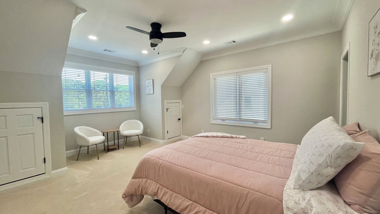 Photo of Bedroom in Buford Highway