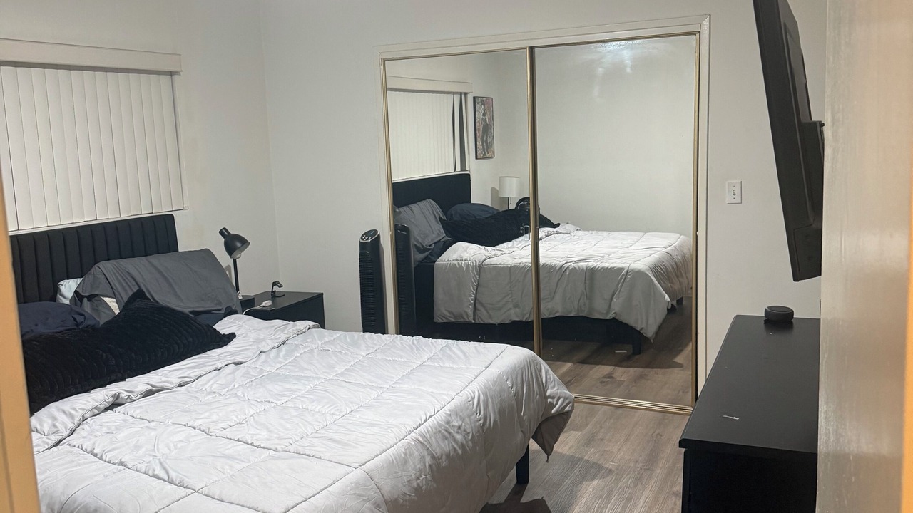 Photo of Bedroom in Sawtelle