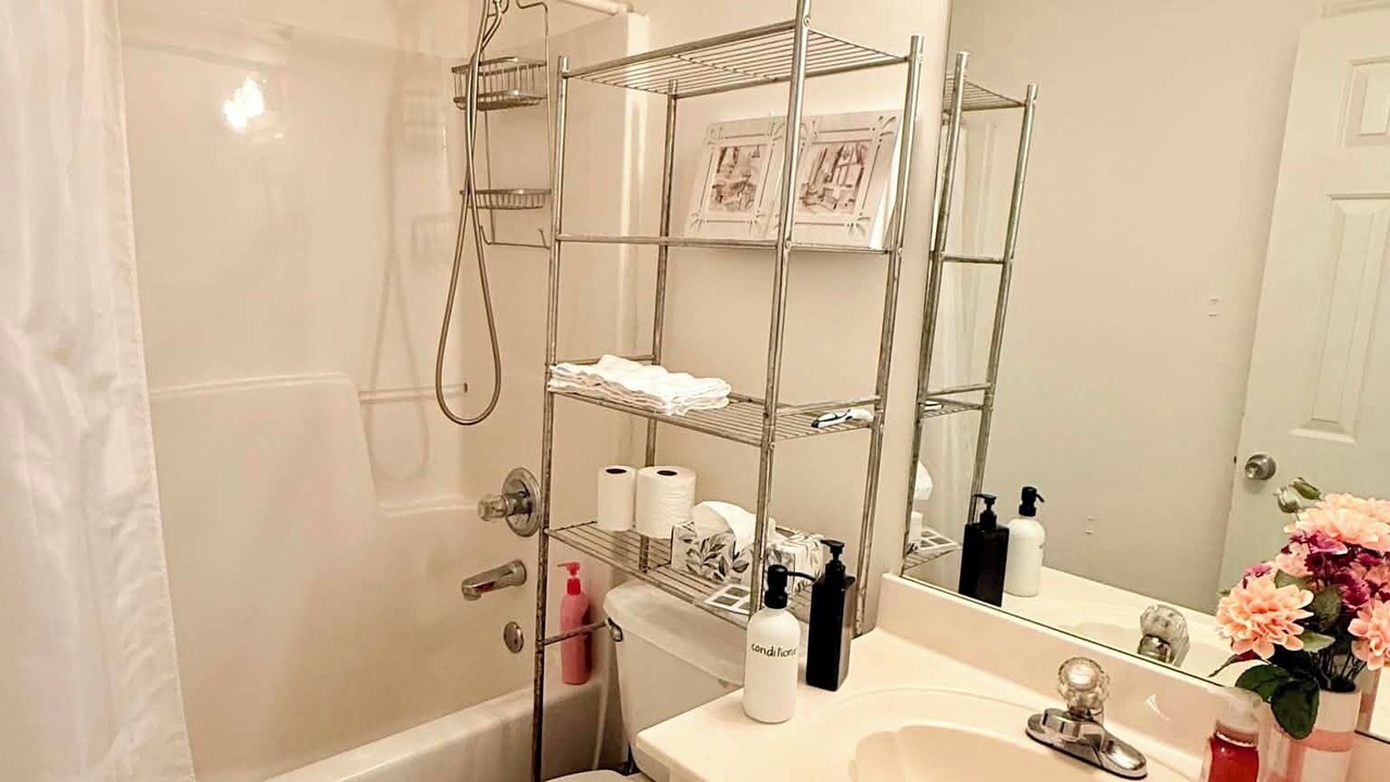 Photo of Bathroom in Lawrenceville