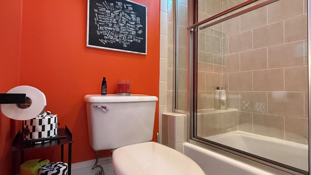 Photo of Bathroom in Candler Park