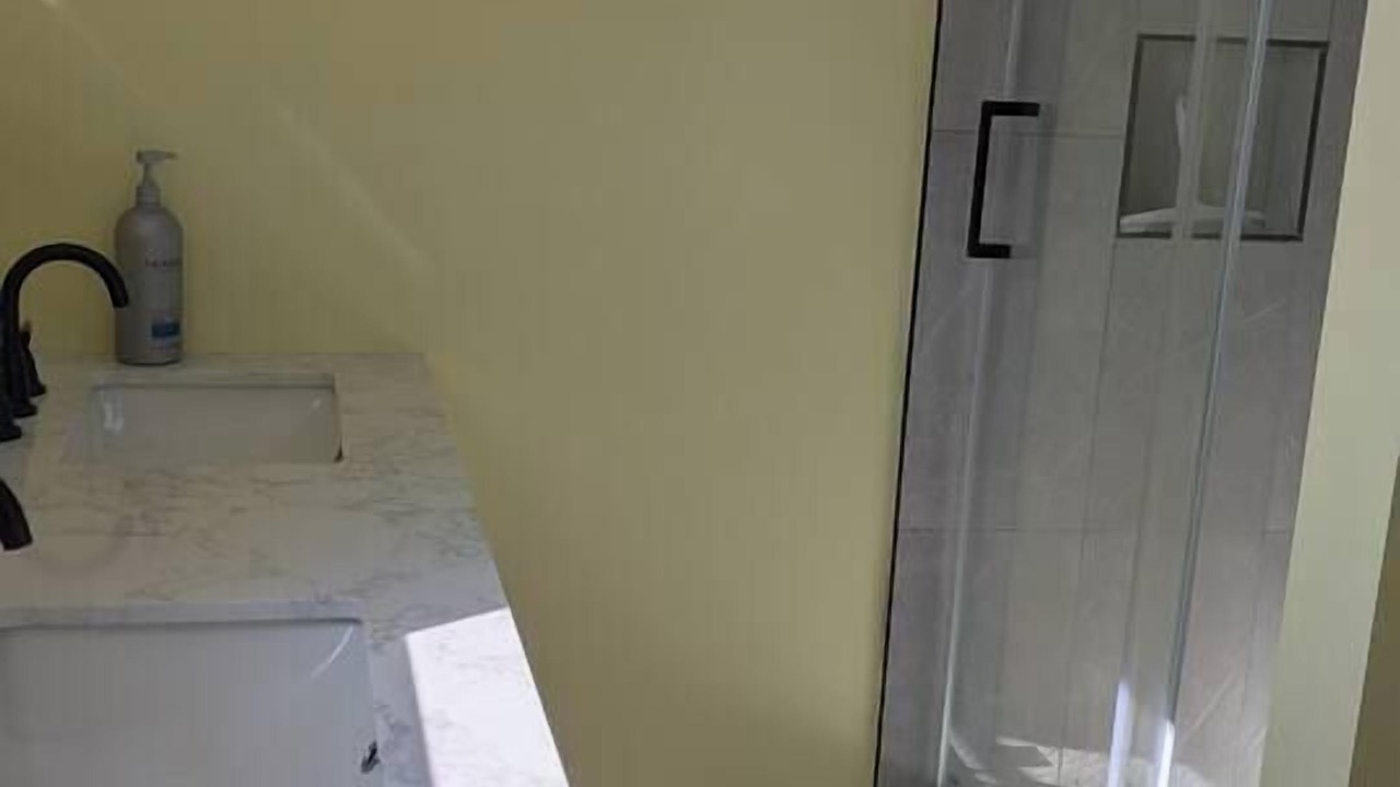 Photo of Bathroom in Lakeside
