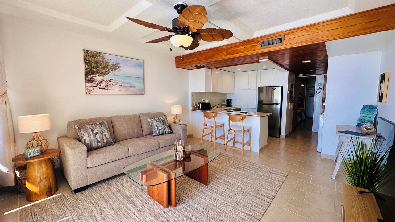 Photo of Livingroom in Makaha