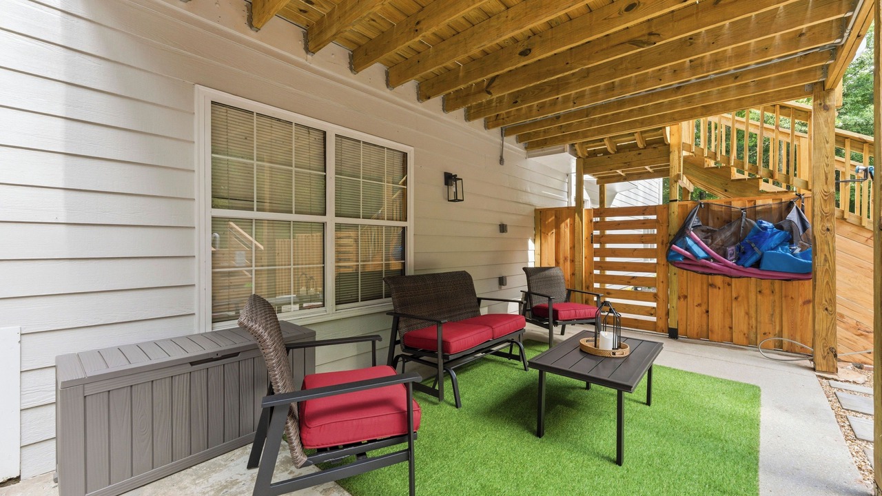 Photo of Patio Balcony in Stockbridge