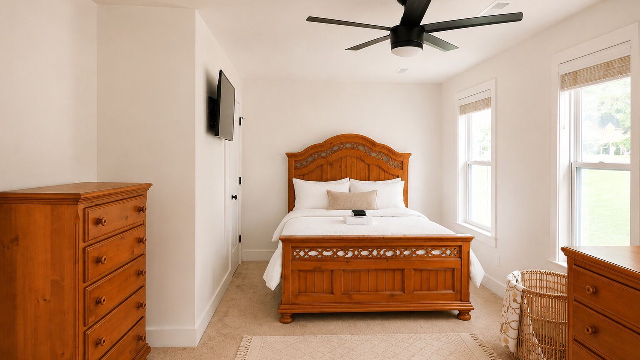 Photo of Bedroom in Forest Park