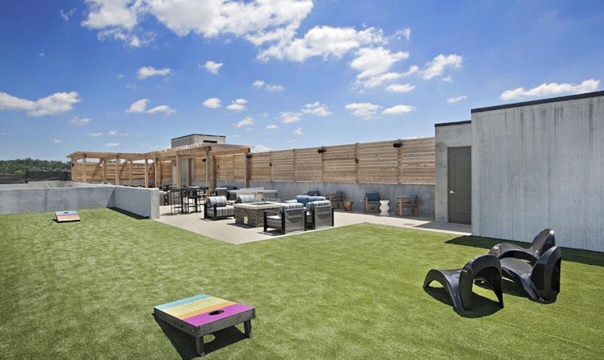 Photo of Outdoor in Lindbergh