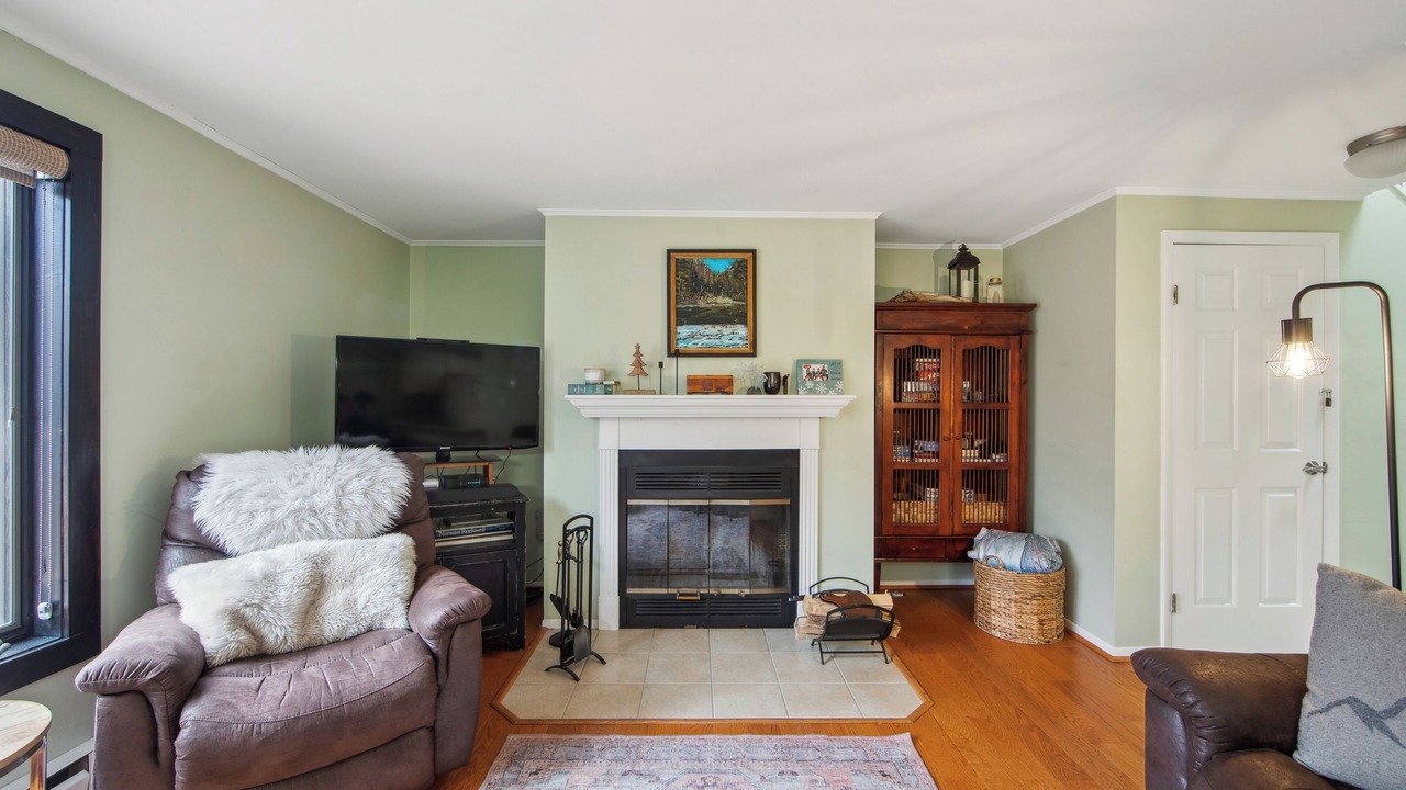 Photo of Livingroom in North Creek