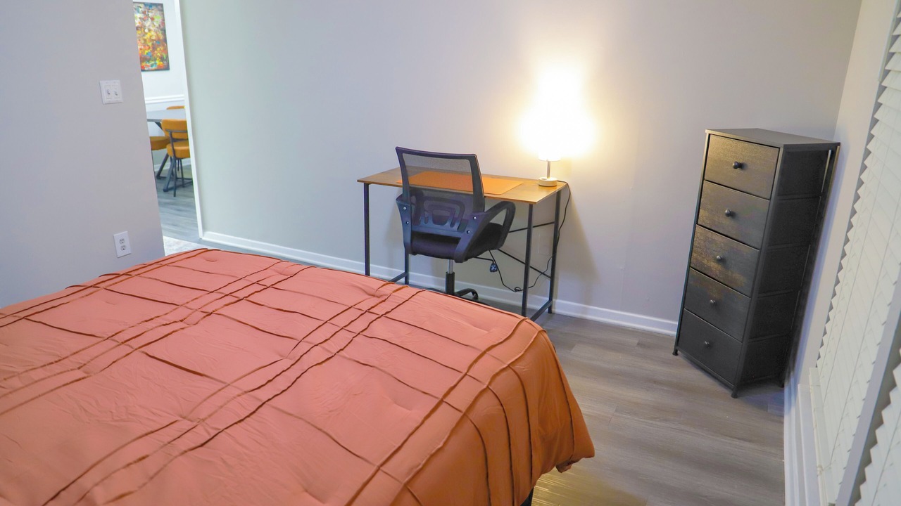 Photo of Bedroom in North Decatur