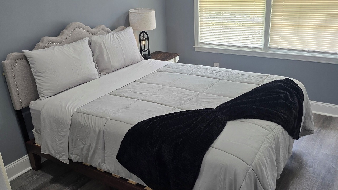 Photo of Bedroom in East Point