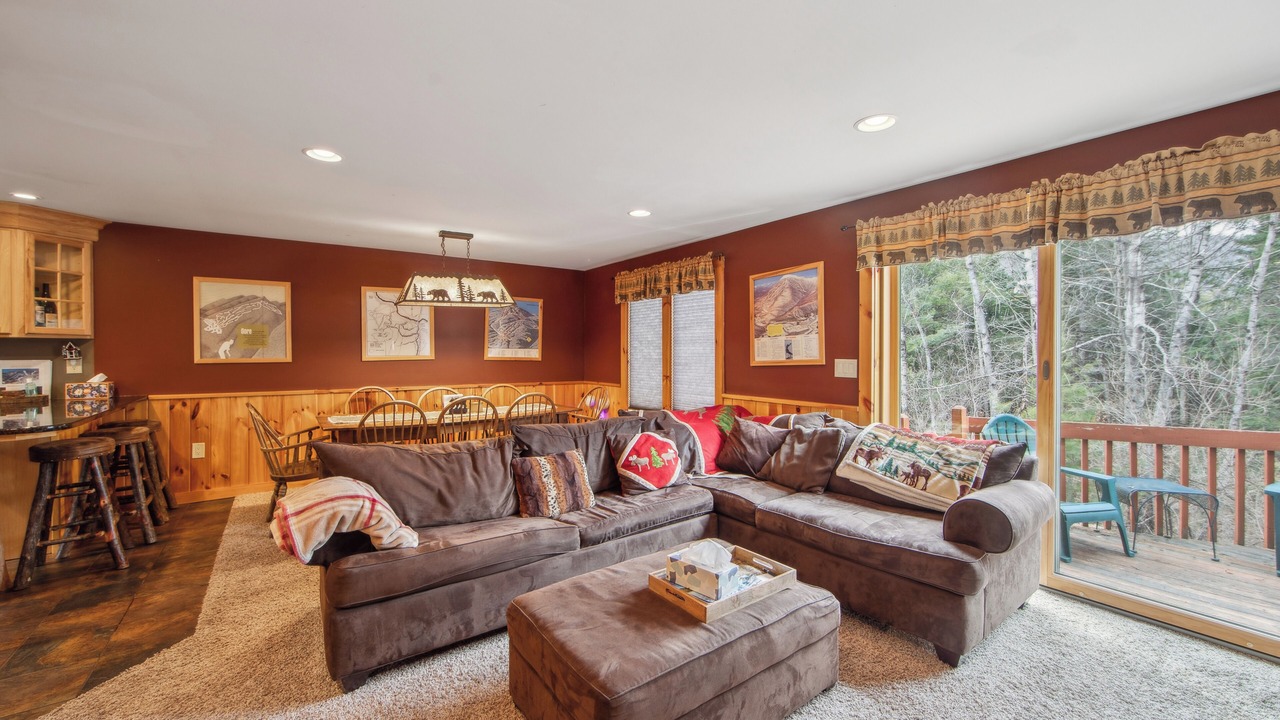 Photo of Livingroom in North Creek