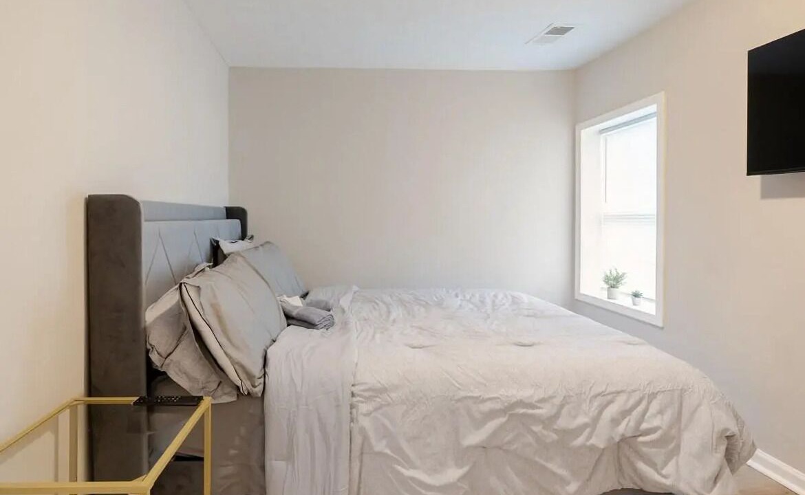 Photo of Bedroom in Atlanta