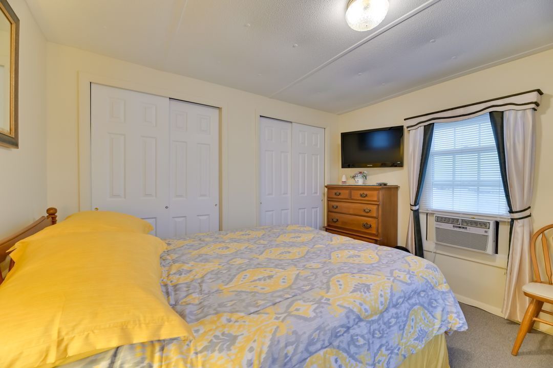 Photo of Bedroom in Lakemont