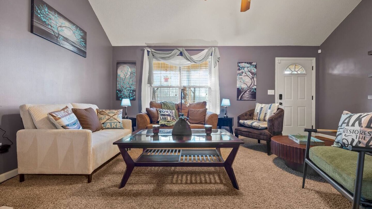Photo of Livingroom in Stockbridge