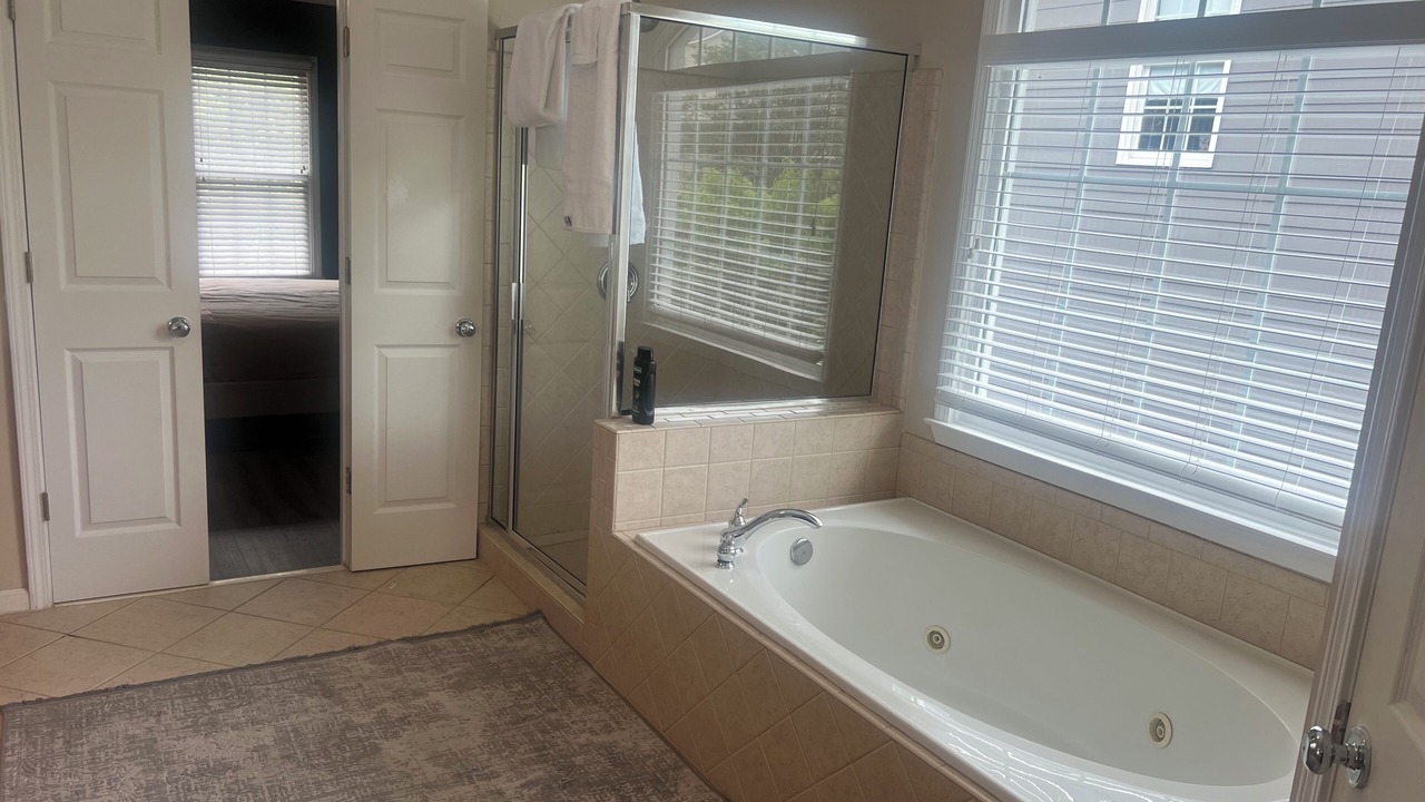 Photo of Bathroom in Mableton