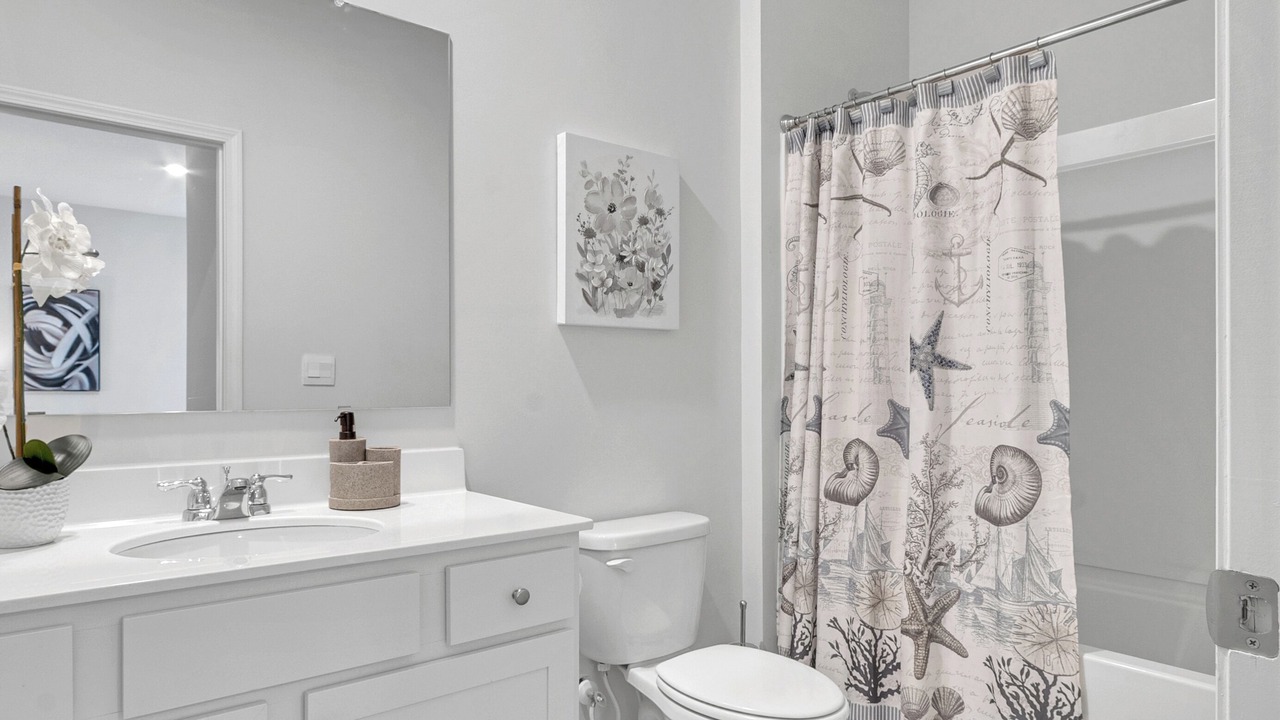 Photo of Bathroom in Cliftondale