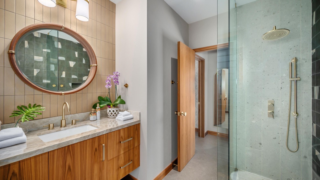 Photo of Bathroom in Poipu