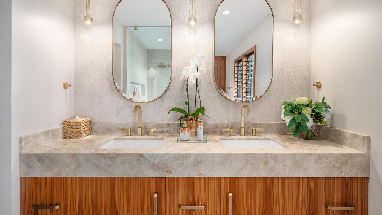 Photo of Bathroom in Poipu